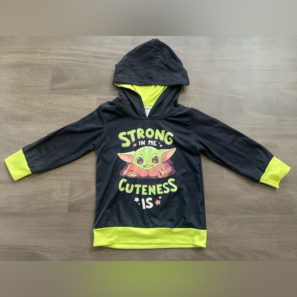 Baby Yoda sweatshirt and matching pants size 6-12 months